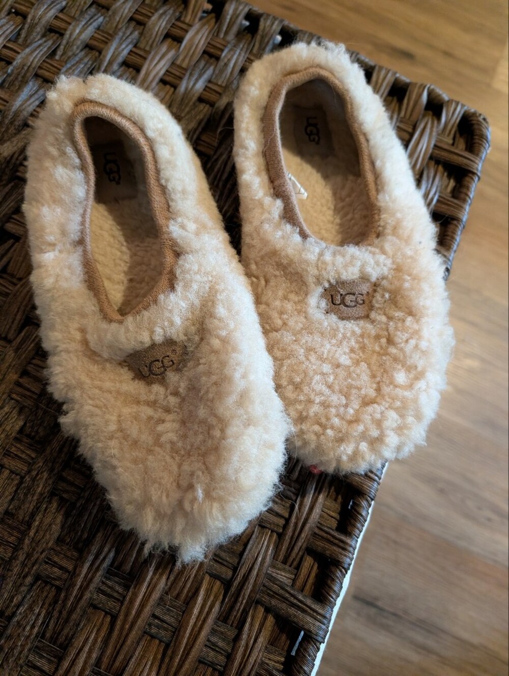 Ugg Slippers - Picture 2 of 4